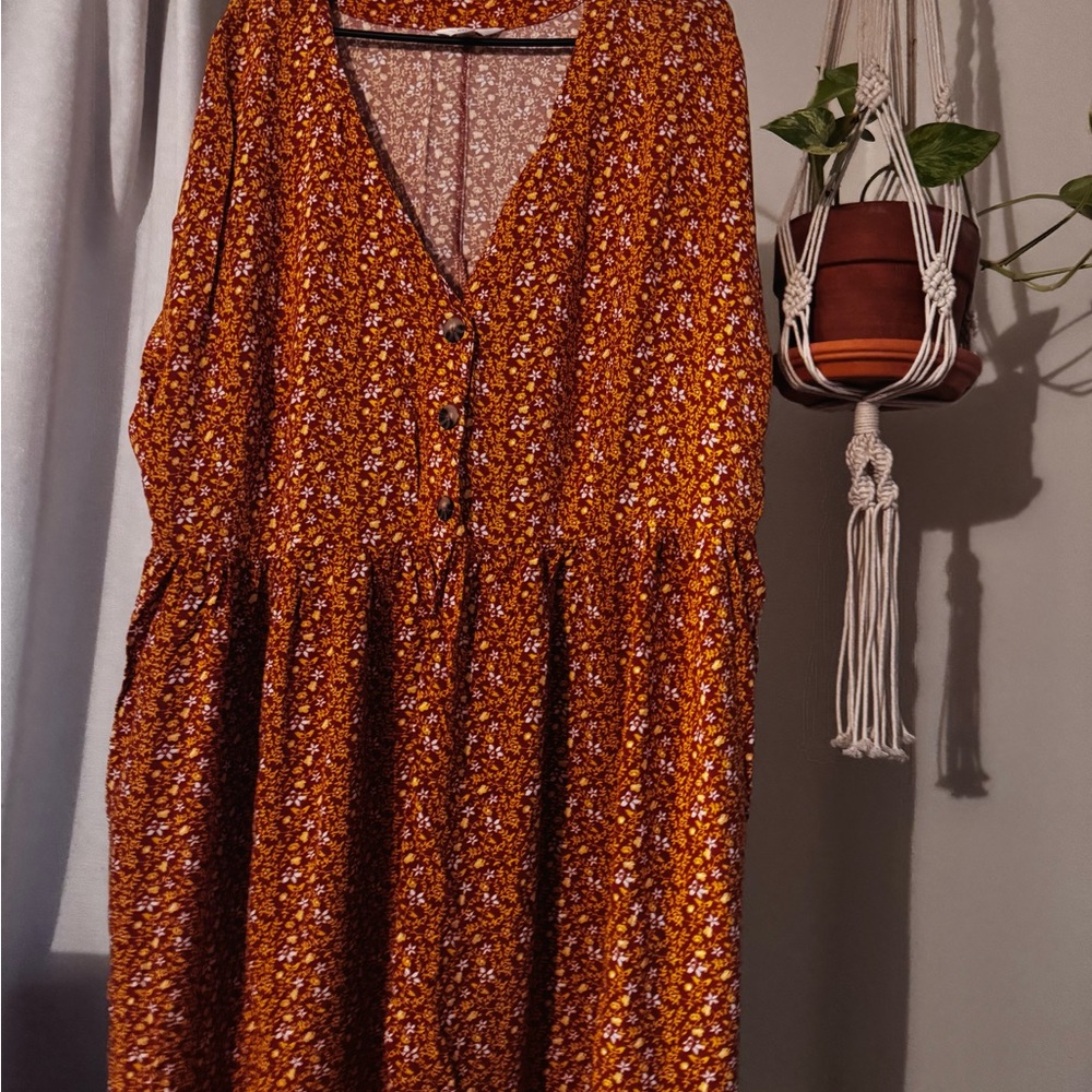 Floral Button-Down Short Sleeve Dress